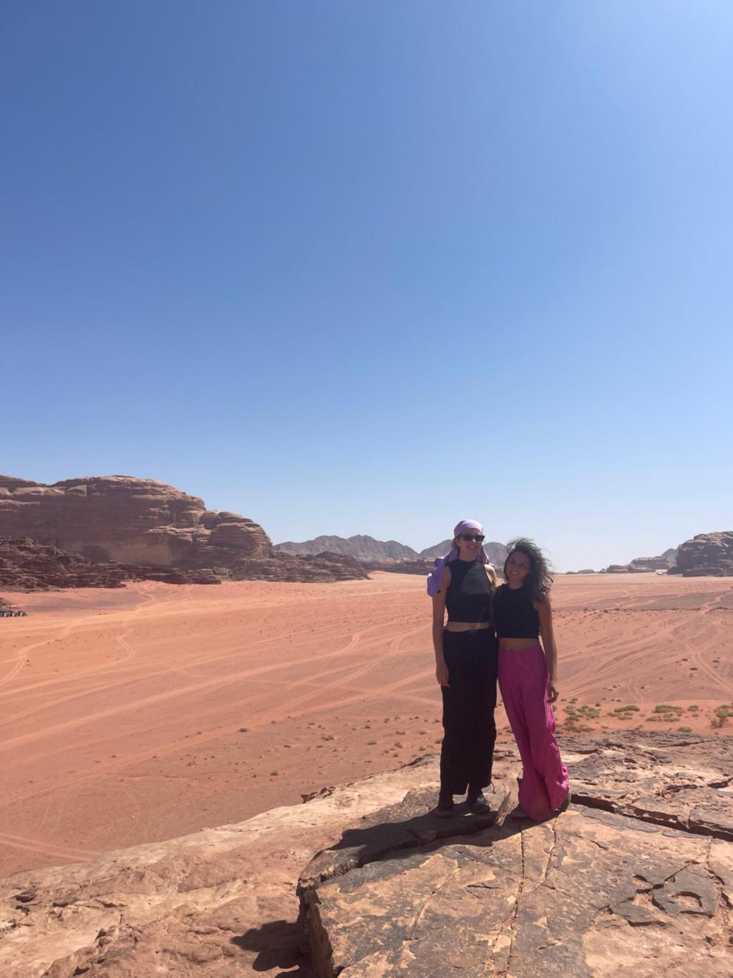 Bedouin Bunch Camp Hotel Wadi Rum Exterior photo