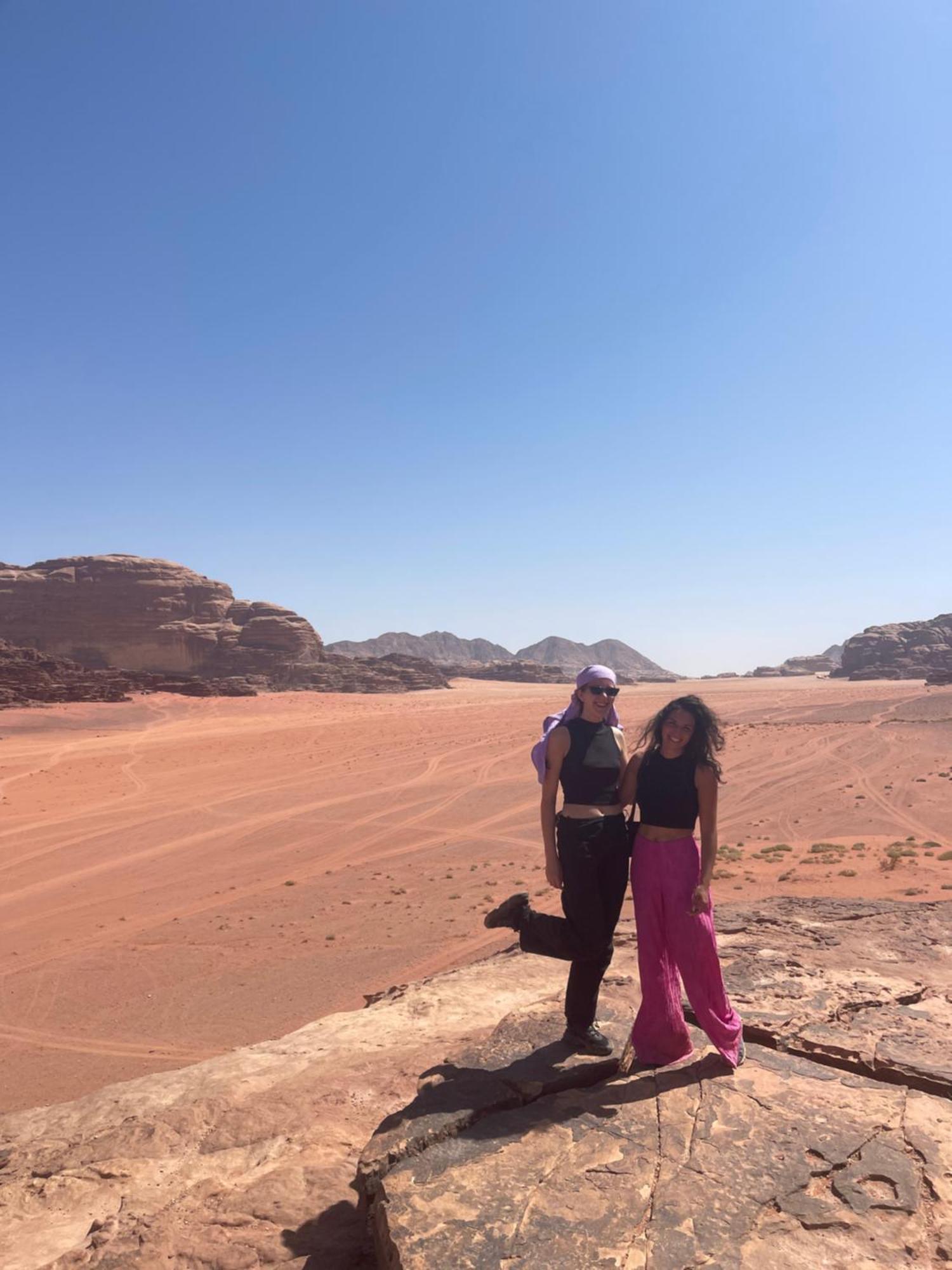 Bedouin Bunch Camp Hotel Wadi Rum Exterior photo